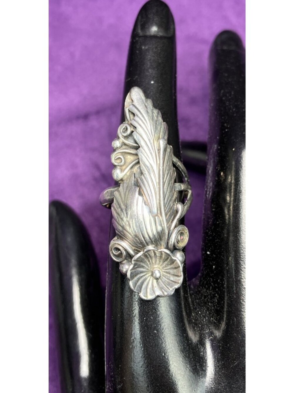 Sz 7 3/4 Signed LC Sterling Navajo Lozenge Feather Floral Ring Vintage - Picture 2 of 6